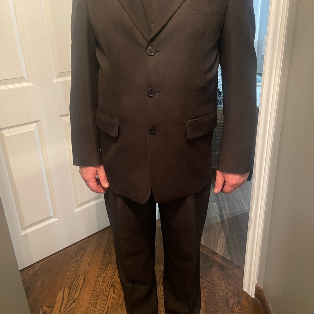 Suit - Picture 2 of 16